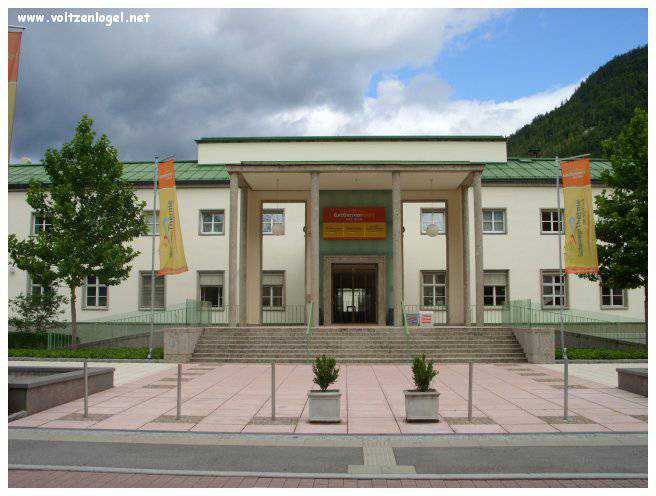 Villa Impériale de Bad Ischl, résidence d'été majestueuse de Sissi et François-Joseph.