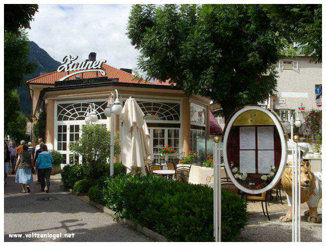 Villa Impériale de Bad Ischl, résidence d'été majestueuse de Sissi et François-Joseph.