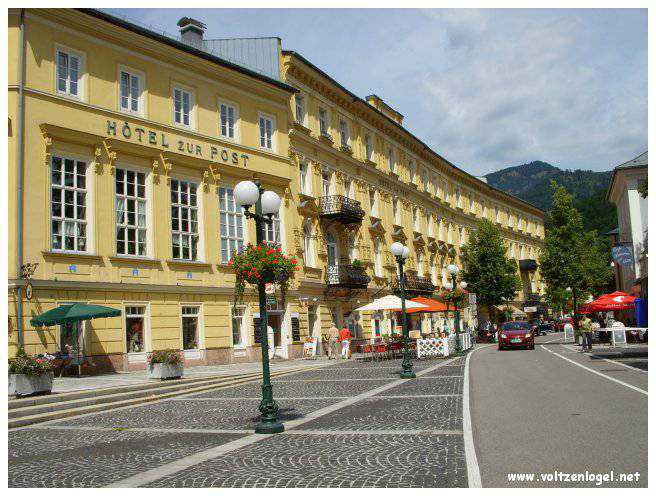 Villa Impériale de Bad Ischl, résidence d'été majestueuse de Sissi et François-Joseph.