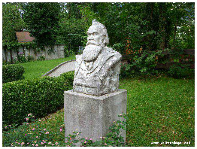 Villa Impériale de Bad Ischl, résidence d'été majestueuse de Sissi et François-Joseph.