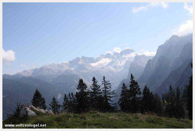 Exploration des trésors cachés de Gosau dans le Salzkammergut.