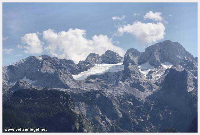 Exploration des trésors cachés de Gosau dans le Salzkammergut.