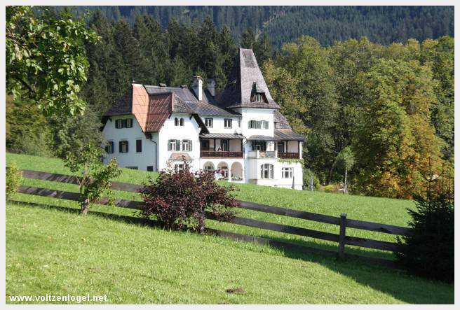 Exploration des trésors cachés de Gosau dans le Salzkammergut.