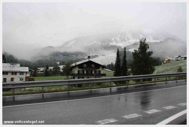 Exploration des trésors cachés de Gosau dans le Salzkammergut.