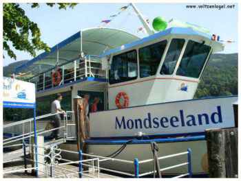 MondSee Schiffahrt. Le tour du lac Mondsee en bateau