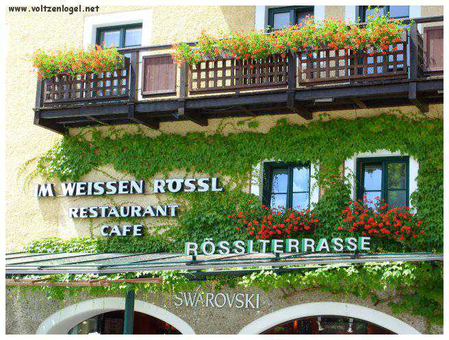 Das Weisse Rössl am Wolfgangsee. L'hôtel au Cheval Blanc à Sankt Wolfgang, le pays de Salzbourg