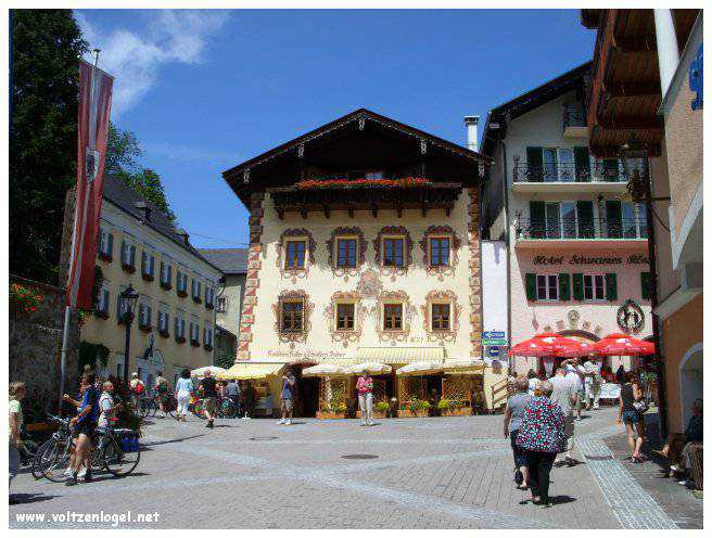 Vue panoramique du lac Wolfgangsee à Sankt Wolfgang im Salzkammergut, Autriche