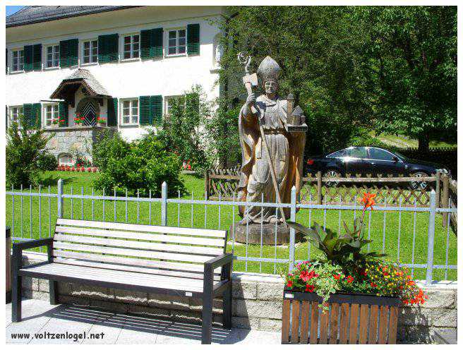 Vue panoramique du lac Wolfgangsee à Sankt Wolfgang im Salzkammergut, Autriche