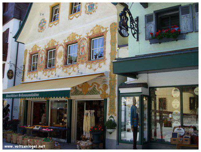 Vue panoramique du lac Wolfgangsee à Sankt Wolfgang im Salzkammergut, Autriche