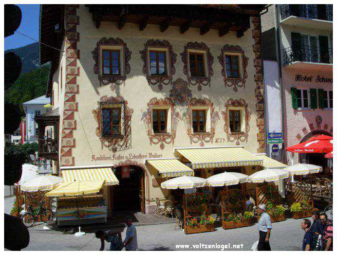Vue panoramique du lac Wolfgangsee à Sankt Wolfgang im Salzkammergut, Autriche