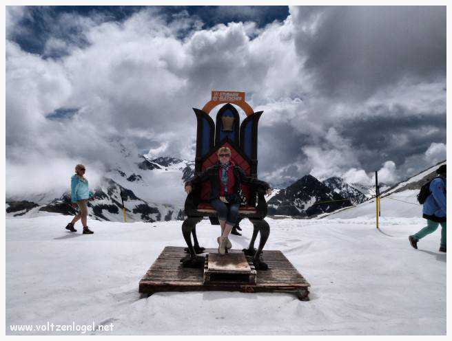 Panorama du Glacier de Stubai, sommet alpin et nature autrichienne