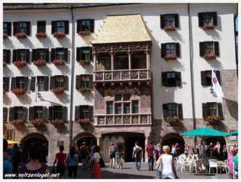 Innsbruck Goldenes Dachl. Le meilleur de la ville d'Innsbruck, le Petit Toit en Or à Innsbruck