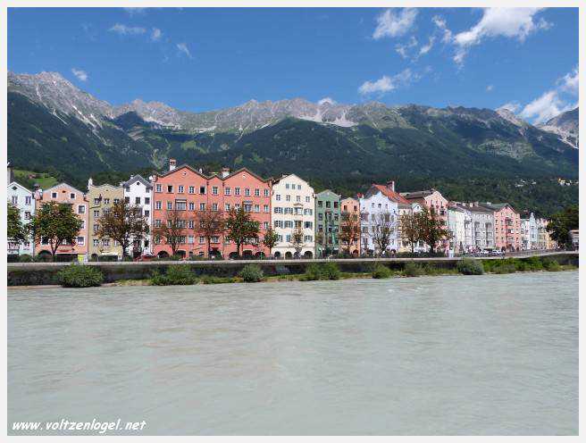Innsbruck. La ville d'Innsbruck au Tyrol en Autriche