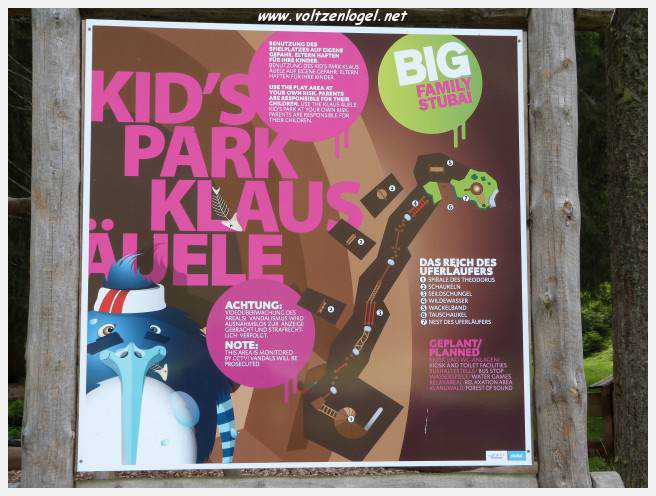 Parc de loisirs Klaus Äuele à Neustift, un paradis pour les enfants au cœur du Tyrol.