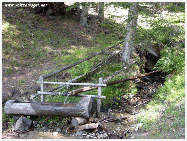Vue panoramique depuis le téléphérique du Serles à Mieders, Vallée du Stubai