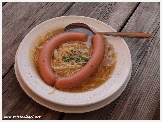 Vue panoramique depuis le téléphérique du Serles à Mieders, Vallée du Stubai
