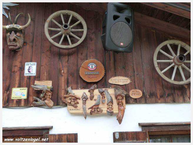 Vue panoramique depuis le téléphérique du Serles à Mieders, Vallée du Stubai