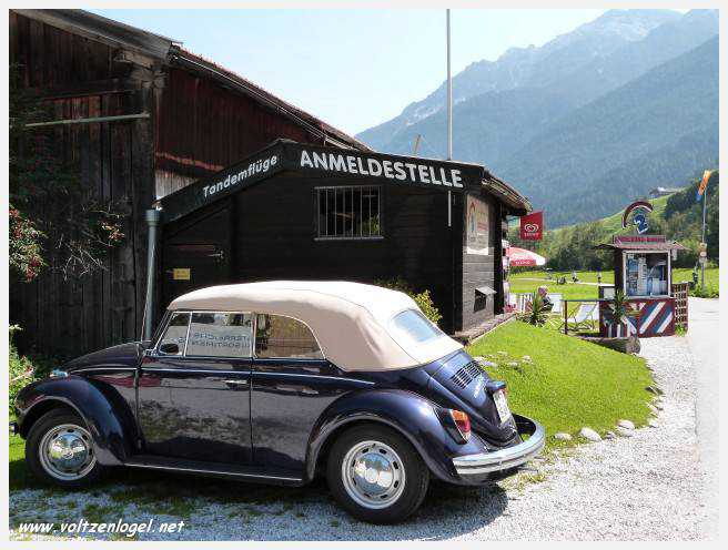 Vue panoramique sur le lac Kampler dans la vallée alpine du Stubai, Tyrol, Autriche