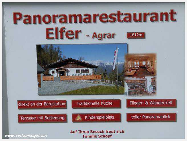 Vue panoramique des montagnes alpines de Neustift au Stubaital
