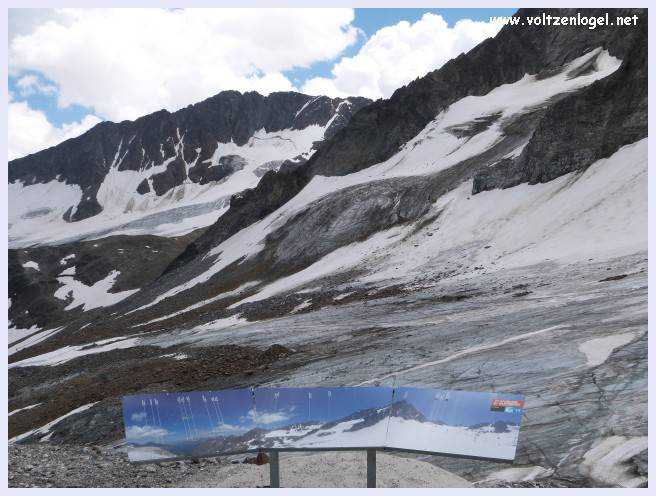 Une vue panoramique du Stubai Glacier, avec ses sommets enneigés et ses sentiers de randonnée pittoresques.