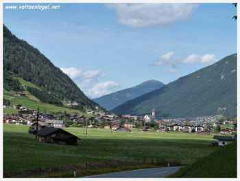 Stubaital in Tirol. La vallée de Stubai à Neustift au Tyrol