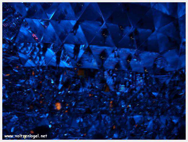 Éclat du cristal Swarovski à Wattens, Tyrol : Chambres des Merveilles et créations uniques