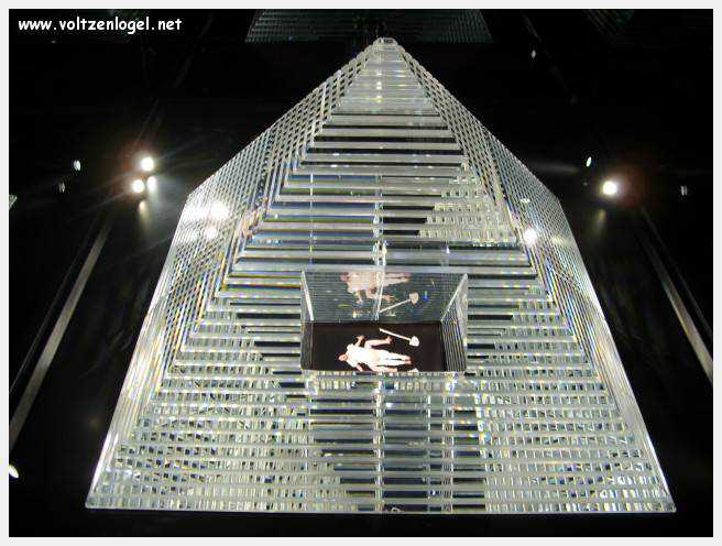 Éclat du cristal Swarovski à Wattens, Tyrol : Chambres des Merveilles et créations uniques