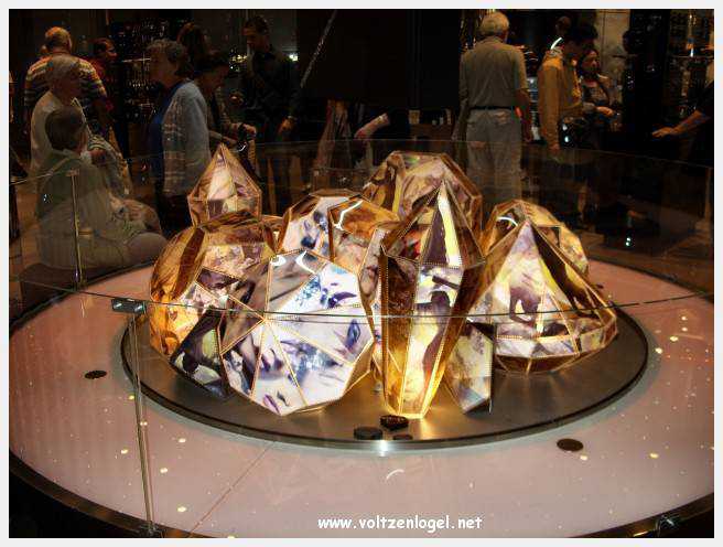 Éclat du cristal Swarovski à Wattens, Tyrol : Chambres des Merveilles et créations uniques