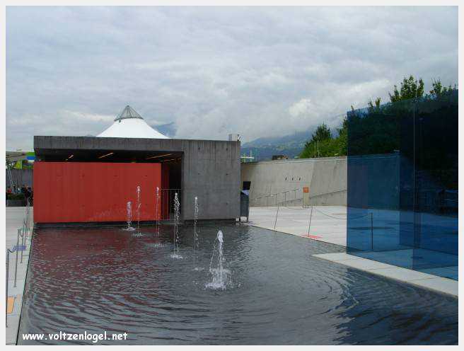 Éclat du cristal Swarovski à Wattens, Tyrol : Chambres des Merveilles et créations uniques