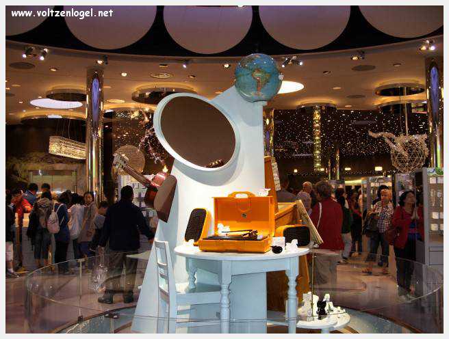 Éclat du cristal Swarovski à Wattens, Tyrol : Chambres des Merveilles et créations uniques