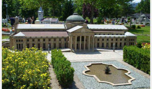 Kurhaus de Wiesbaden : architecture élégante et expérience culturelle unique