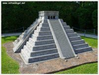 Pyramide El Castillo à Chichen Itza
