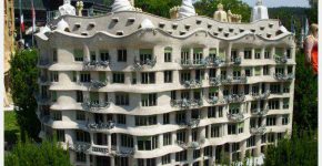 Explorez la Casa Milà à Barcelone