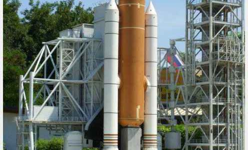 Fusée décollant de Cape Canaveral, symbole de l'aventure spatiale