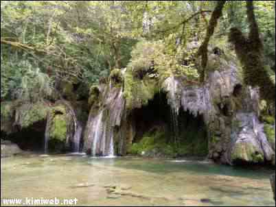 La cascade des Tufs près d'Arbois dans le Jura