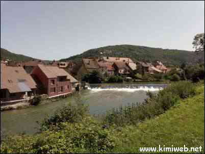 La ville d'Ornans; Vallée de la Loue dans le Doubs