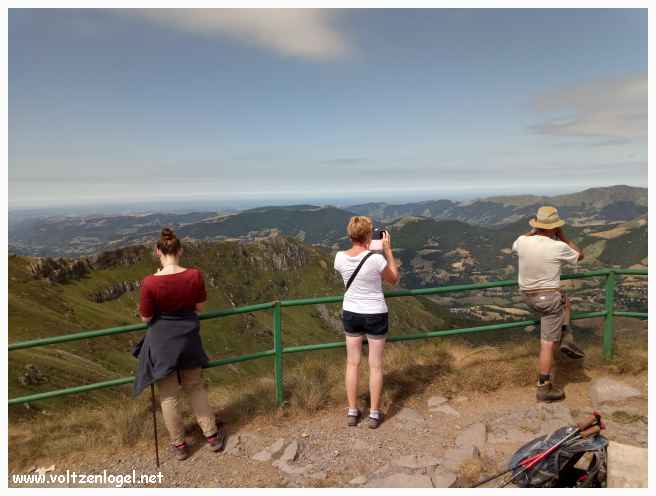 Le Plomb du Cantal, le plus haut sommet des Monts du Cantal