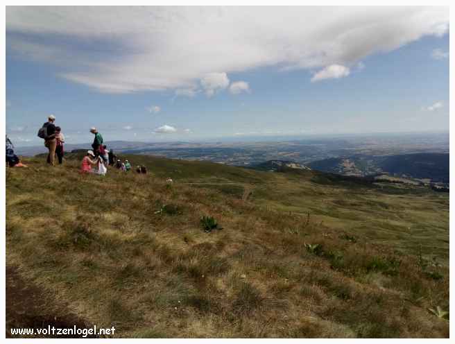 Le point culminant des Monts du Cantal offre une vue panoramique à 360°