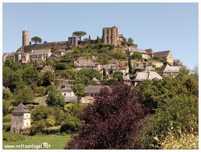 Turenne village médiéval, le château des Vicomtes de Turenne