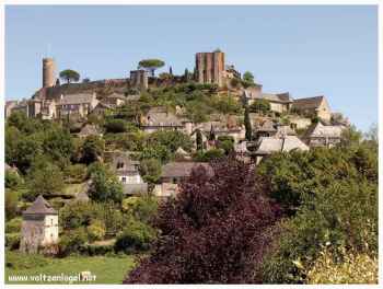 Turenne village médiéval, le château des Vicomtes de Turenne
