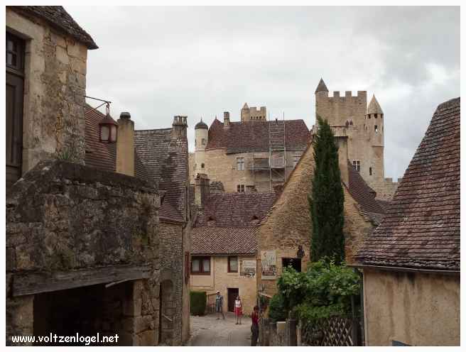 Emblématique forteresse médiévale du Périgord Noir