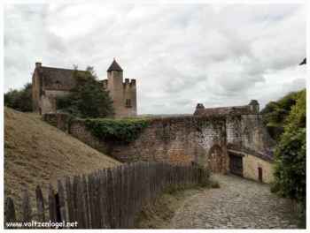 Château de Beynac ; Forteresse médiévale de la Dordogne