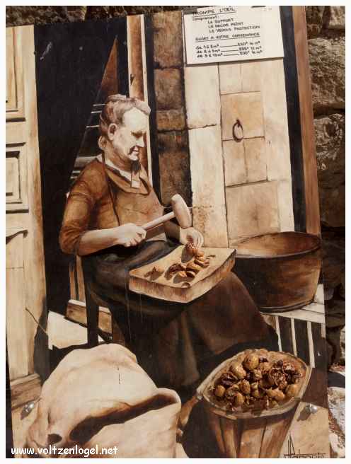 Trompe l'oeil ; Femme occupée à décortiquer des noix