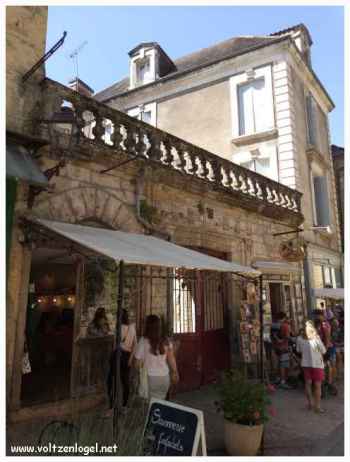 Le meilleur de Sarlat-La-Canéda, la vieille ville médiévale, le marché couvert
