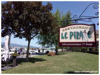 Le restaurant Le Pirate, situé au Port de Plaisance d'Yvoire