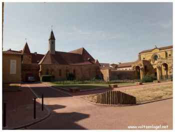 Charlieu, cité médiévale à visiter en Loire