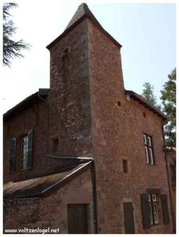 Saint-Haon-le-Châtel, une expérience médiévale immersive et inoubliable.