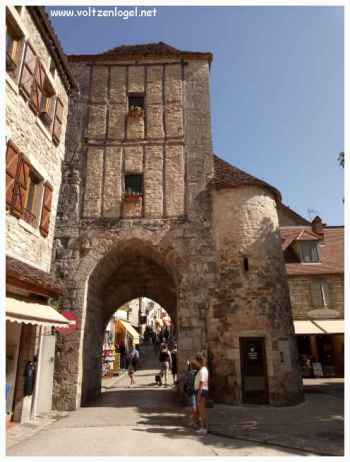 Rocamadour cité sacrée, chemin de Saint Jacques de Compostelle
