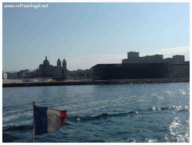 Marseille la cité phocéenne. Le meilleur des calanques de Marseille en bateau