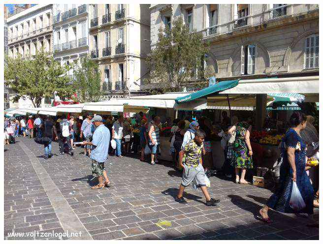 Exploration des trésors de l'Avenue de La Canebière à Marseille.
